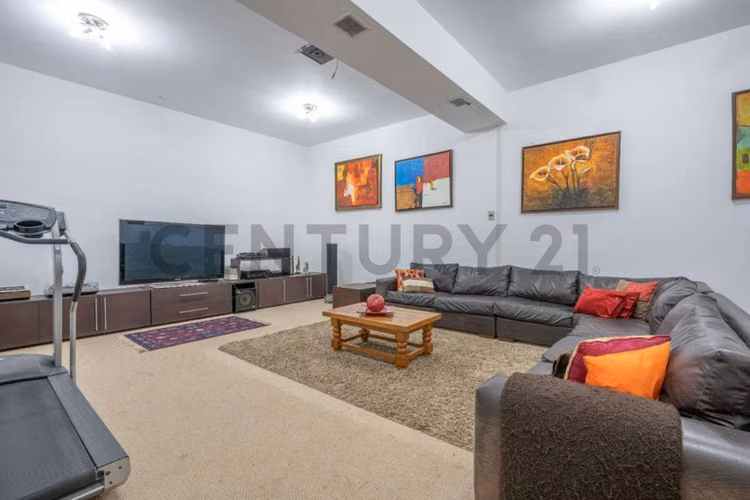 Hermosa casa exclusiva en Bosques de Montemar