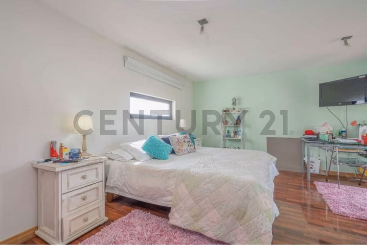 Hermosa casa exclusiva en Bosques de Montemar
