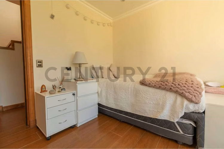 Casa en sector residencial Pinares de Montemar
