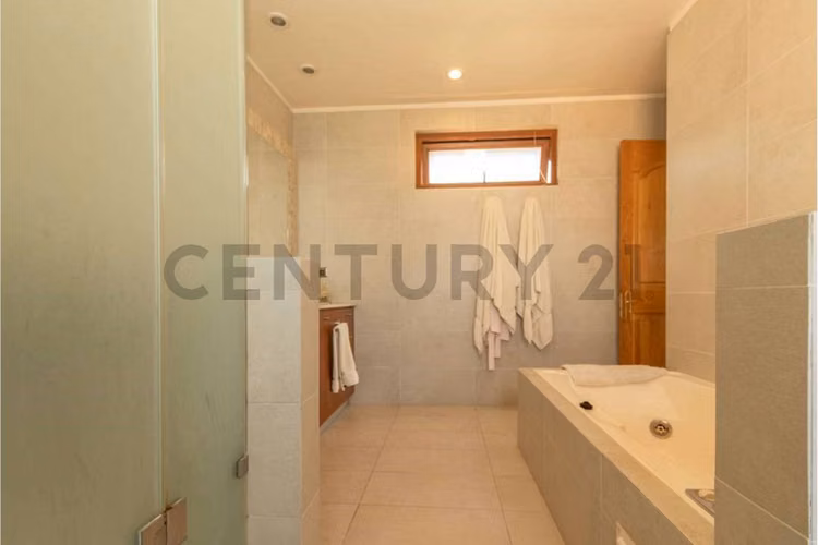 Casa en sector residencial Pinares de Montemar