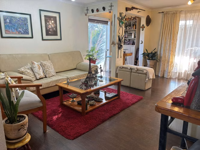 Venta de Casa 3D 3B+2Estc Condominio General San Martín  (Valle Grande) - Imagen 4