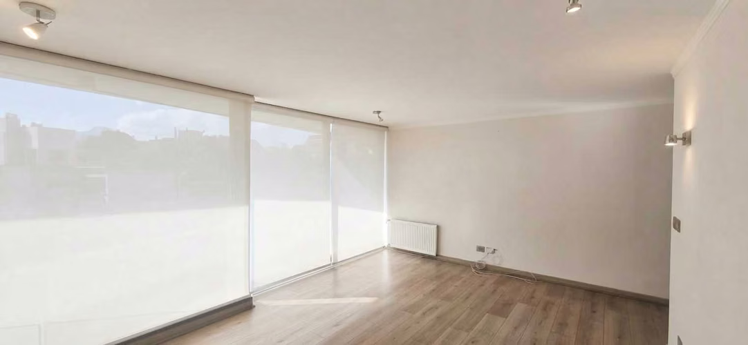 Arriendo metro Inés de Suarez2D/2B (112346)