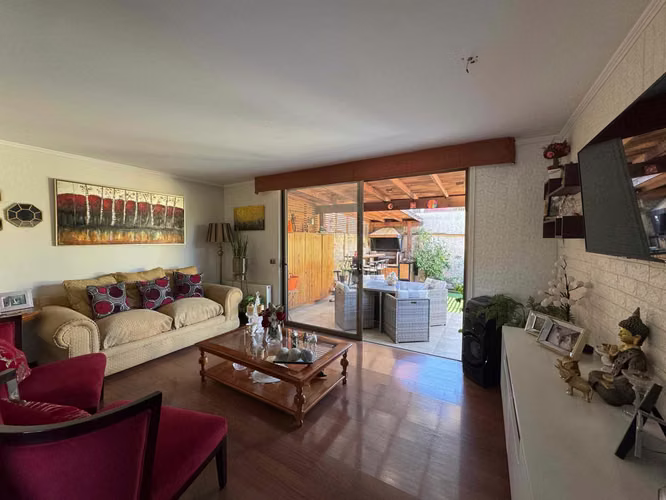 Luminosa Casa en Condominio La Cañada (112467) - Imagen 6