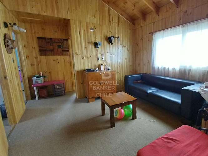 Amplia casa en excelente ubicación - Imagen 11