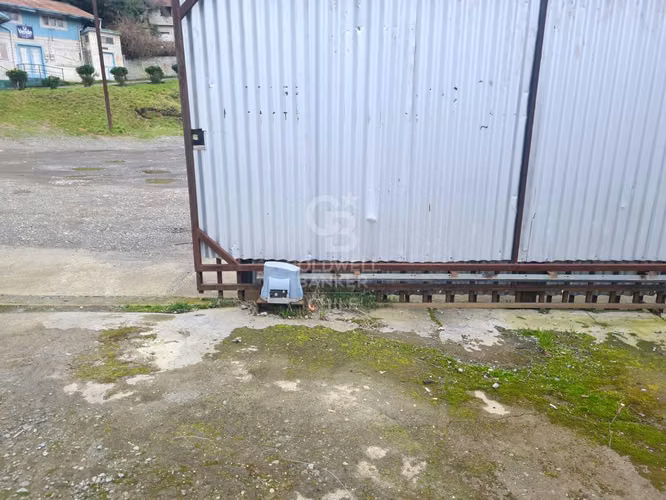 Oportunidad Comercial cerca de Avenida Presidente Ibañez