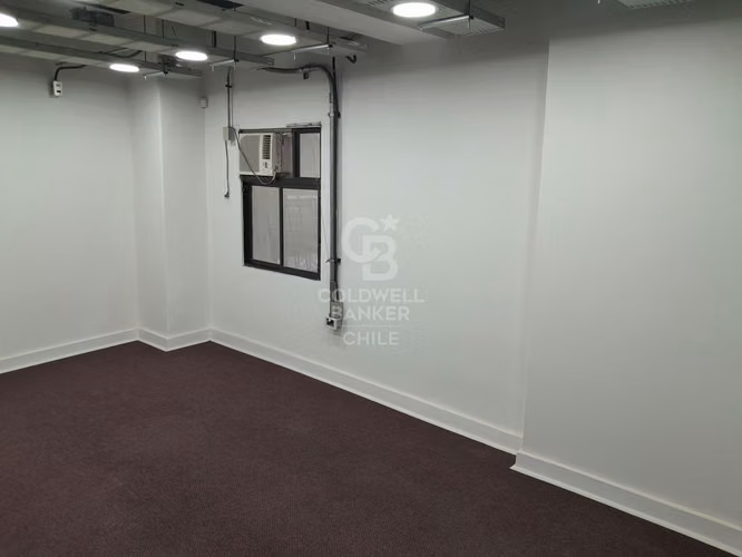 Arriendo Oficina  Duplex frente Plaza Constitución