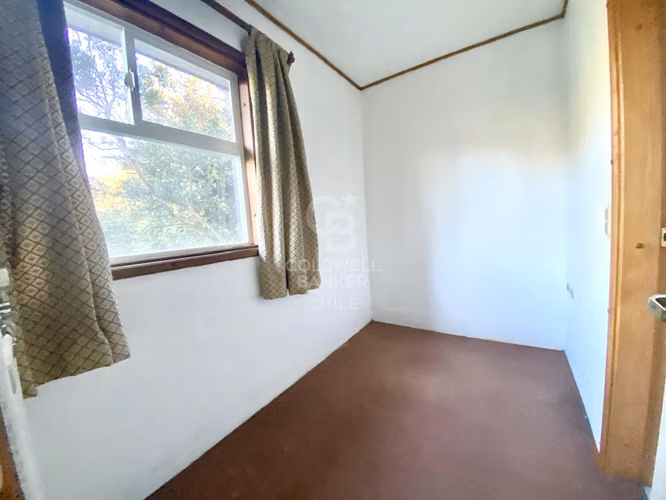 Gran casa en venta con vista al lago y volcán Osorno