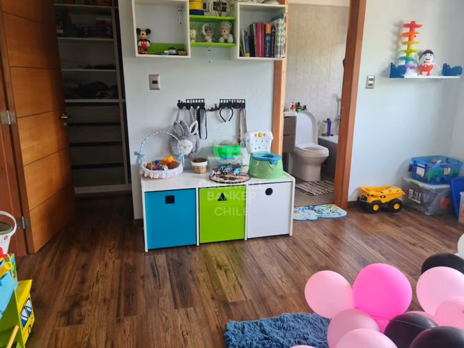 Exclusiva Casa Mediterránea en Osorno: Naturaleza y Lujo