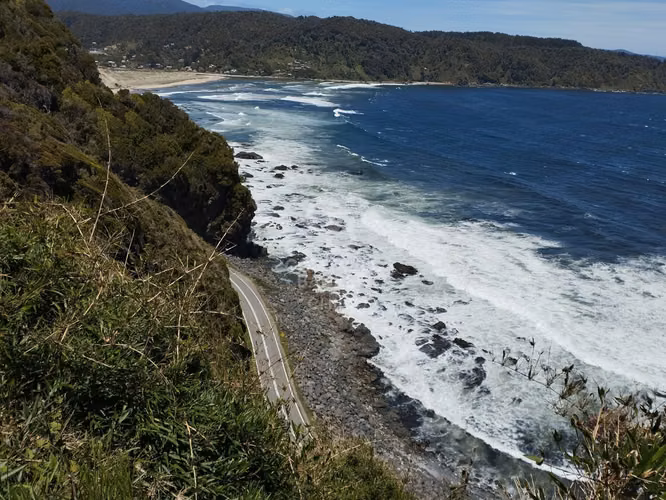 Inversión con vista al mar (Pucatrihue).