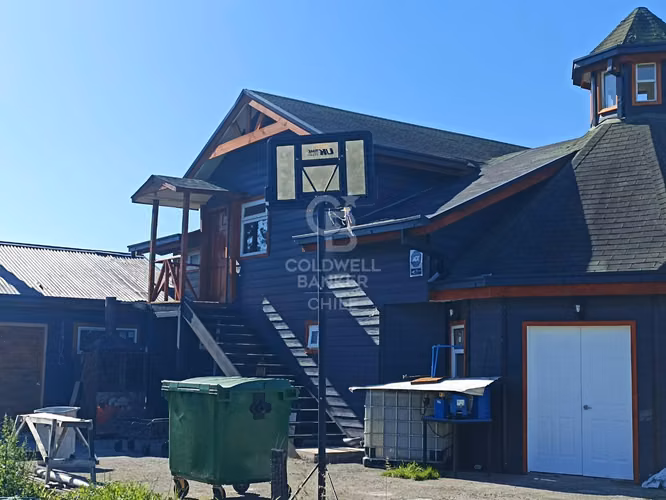 Ex Restaurante, Oportunidad en Lago Ranco.