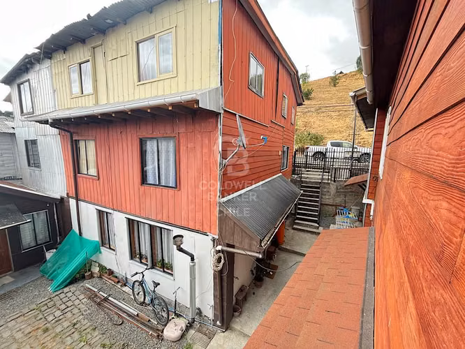 Espectacular sitio con 9 departamentos en Osorno. - Imagen 13