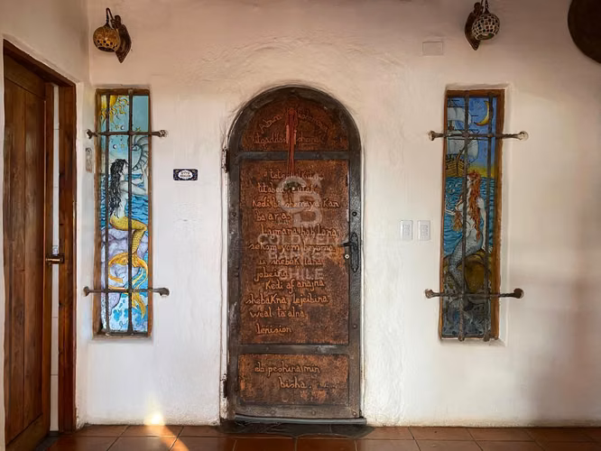 Casa arquitectura temática  Concón Campus del Mar