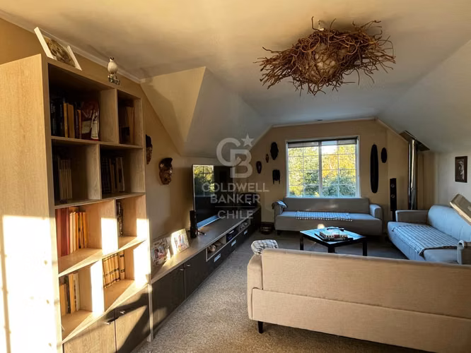 Casa exclusiva en Puerto Varas: Piscina y Quincho! - Imagen 7