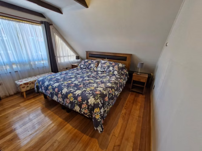 Propiedad con uso comercial y habitacional