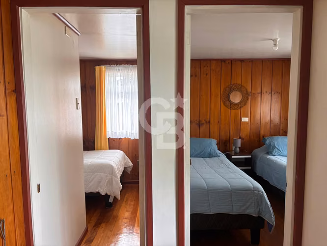 Propiedad con uso comercial y habitacional
