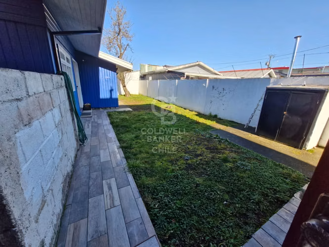 Propiedad con uso comercial y habitacional