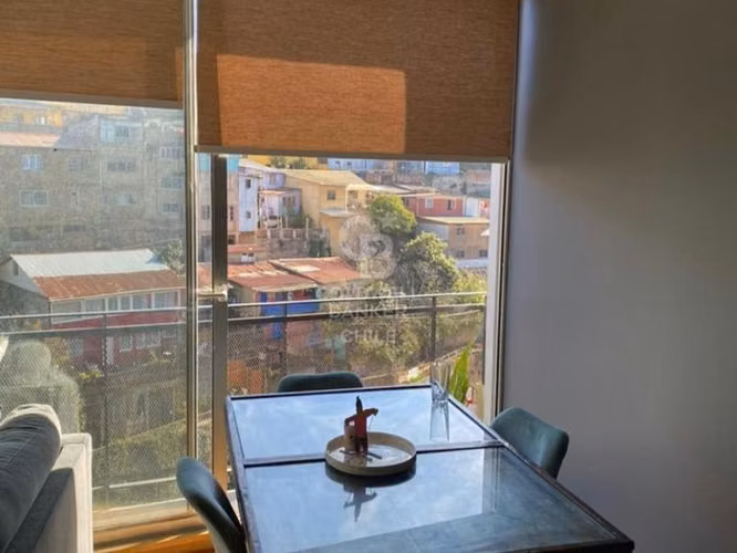 Departamento Dúplex en Cerro Alegre, Terraza y Vistas - Imagen 7
