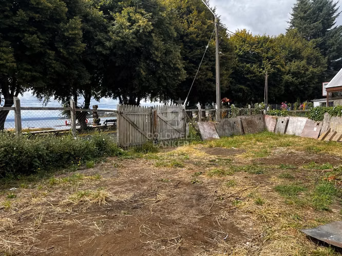 Terreno en Esquina con Vistas Únicas a Volcanes y Lago