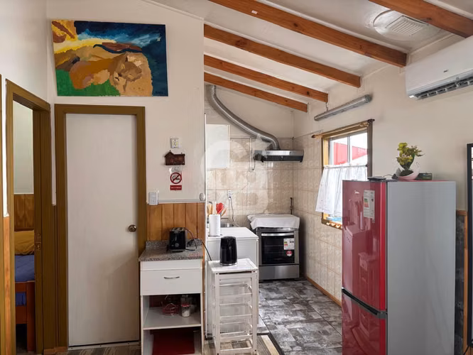 ¡Imperdible oportunidad comercial con vista al lago! - Imagen 15