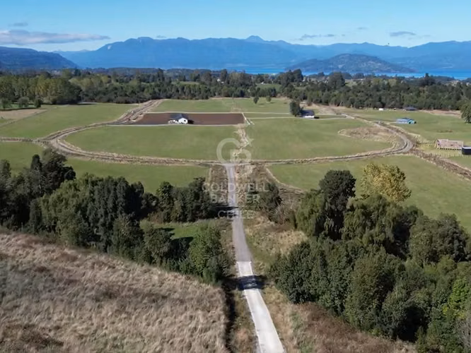¡Descubre tu rincón ideal en Mantilhue en el Lago Puyehue!