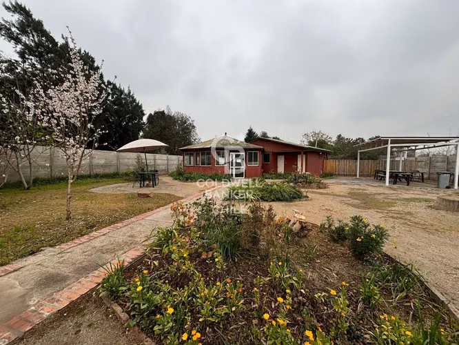 Excelente Conectividad  | Esquina Comercial