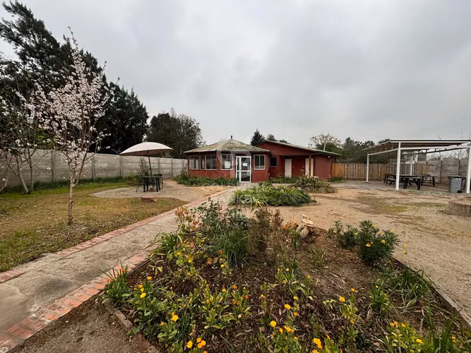 Excelente Conectividad  | Esquina Comercial