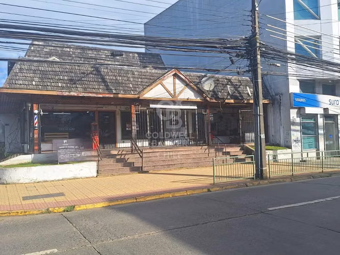 Amplia casa en el centro apta para fines comerciales