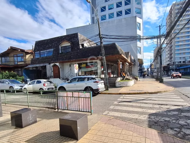 Amplia casa en el centro apta para fines comerciales