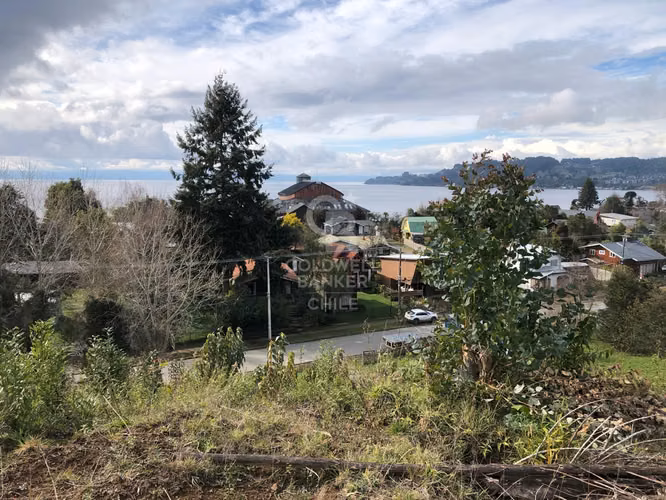 Gran Terreno en Frutillar: ¡Una Oportunidad de Inversión!