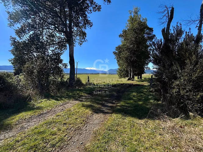 Un Paraíso del Sur de Chile, sitios con acceso  al lago.