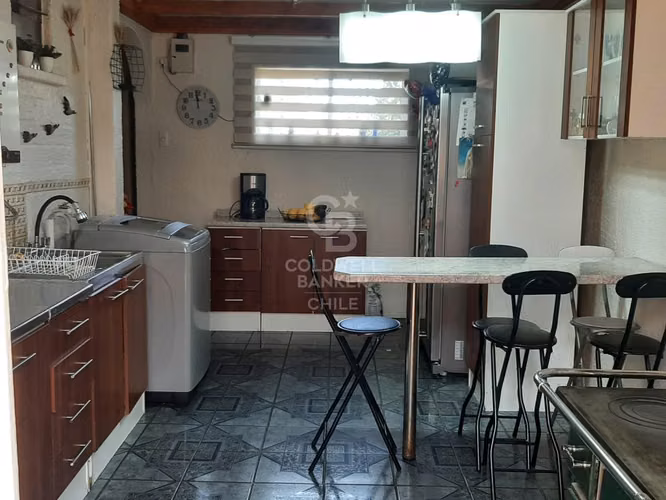Se vende casa a 5 minutos de Casino Marina del Sol