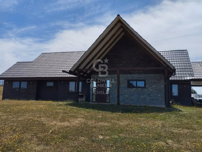 Casa nueva en parcelación |  La Unión