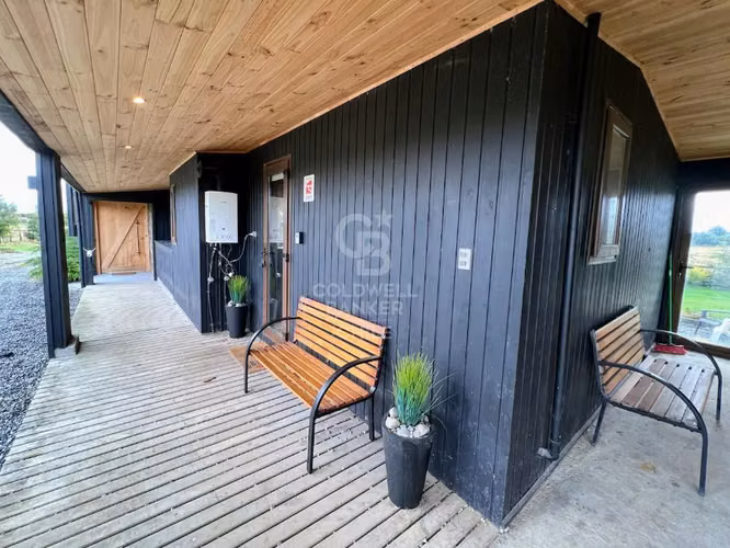 2 casas, acceso al lago y lindísima vista