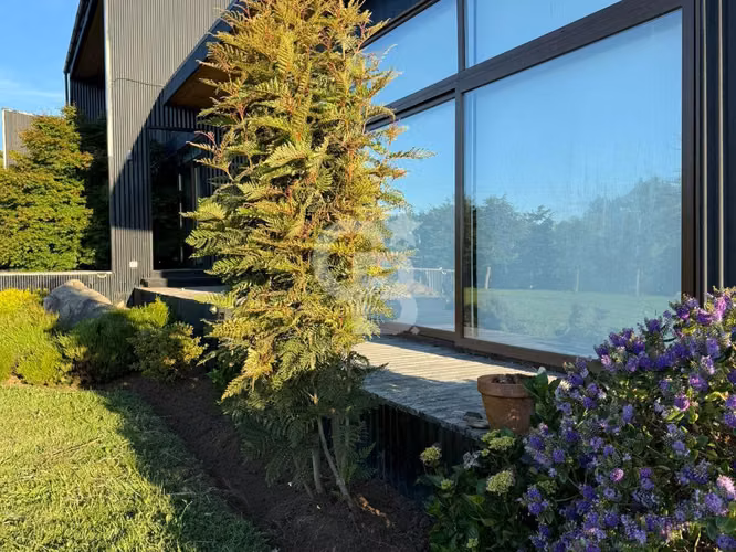2 casas, acceso al lago y lindísima vista