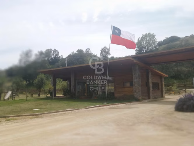 Parcela en Condominio con Laguna Las Dichas