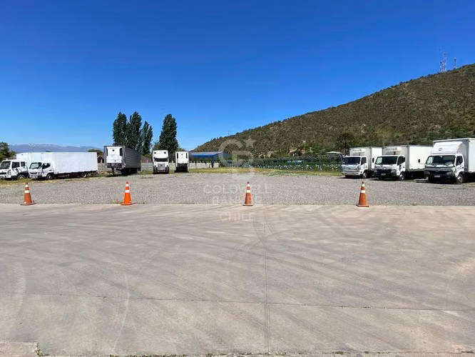 Bodega 1.200m2 San Bernardo sector Lo Herrera