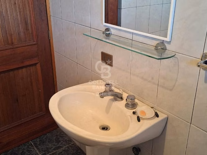 Casa en gran terreno de 500 m2