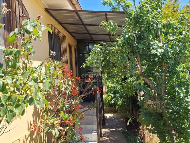 Casa en gran terreno de 500 m2