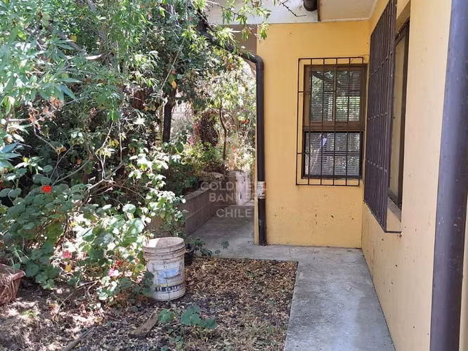 Casa en gran terreno de 500 m2