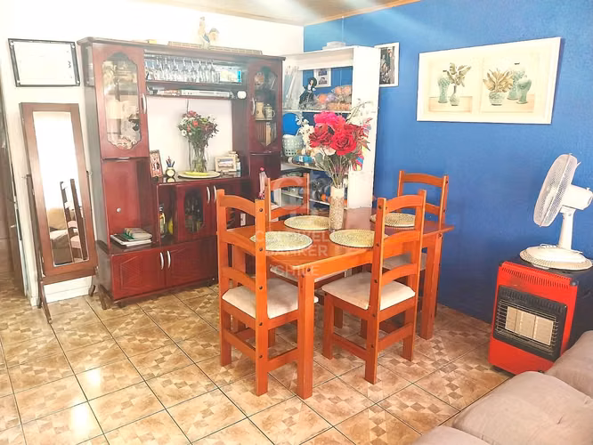 Propiedad para remodelar a minutos de Portal La Dehesa