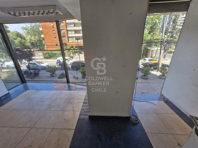 Local Comercial Escuela Militar Bajó UF 2.000 - Imagen 17