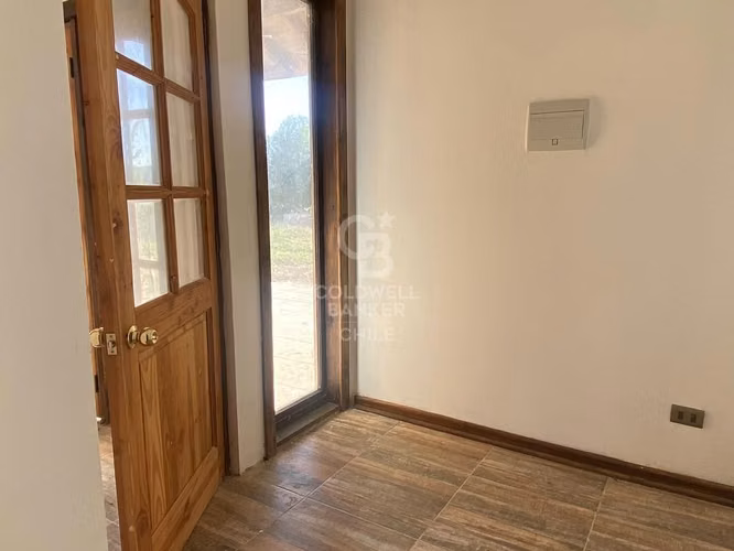 Parcela con gran casa en Colchagua