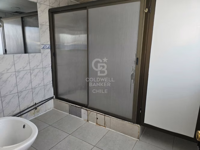 Casa con capacidad para 20-25 personas.