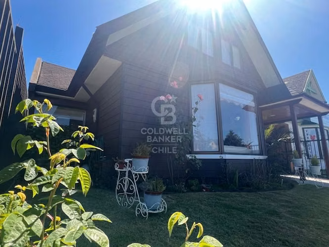 Bella Casa Avenida Jardín Austral/Puerto Montt.