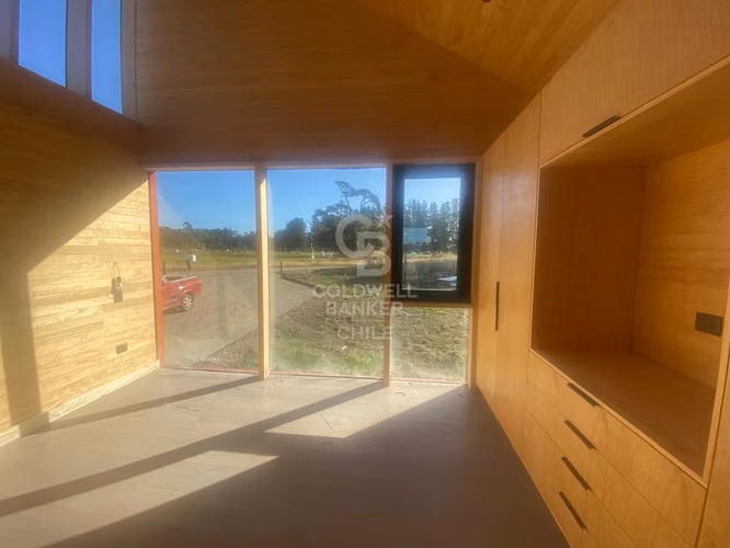 Casa en Frutillar, Entorno exclusivo parcela con playa.