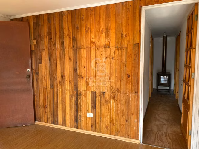 Parcela de 5000m2 con casa en Quillota