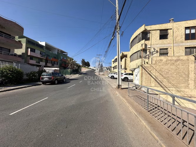 Amplio Terreno, Sector Jardines del Sur