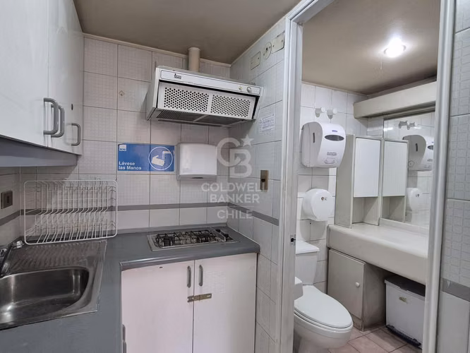 Oficina Metro El Golf - Venta y Arriendo