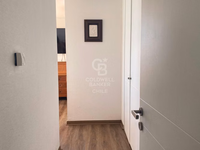 Gran Departamento con Vista Poniente, amoblado