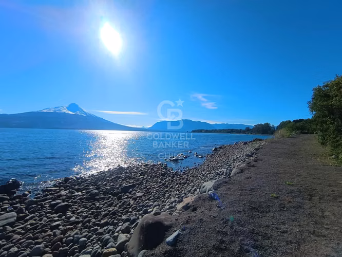 Acceso a Lago, Playa y Marina | Luz soterrada